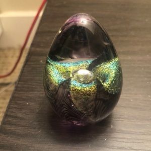 Glass eye studio egg paperweight